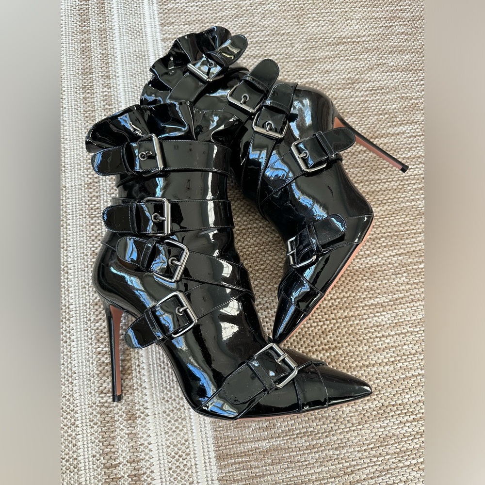 100% Aquazzura patent Boots